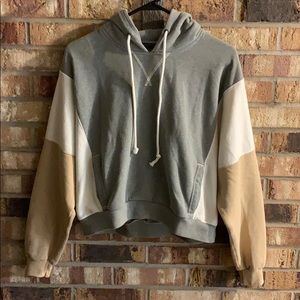 Pull over crop top hoodie
